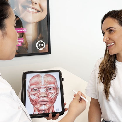 Face Volume & Sculpt