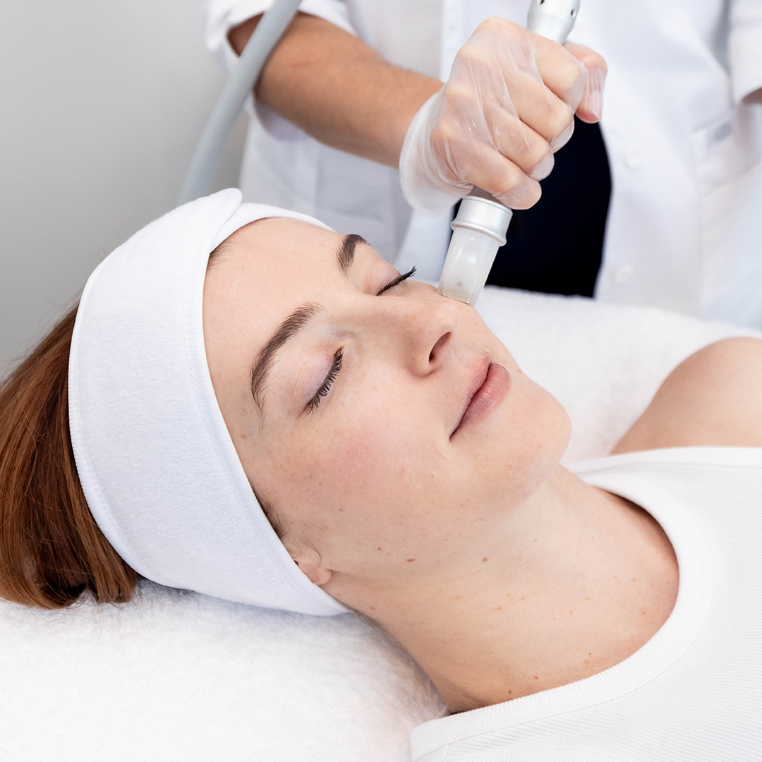 Plump & Glow RF Facial